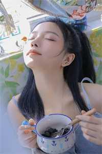 我的前任都变成了